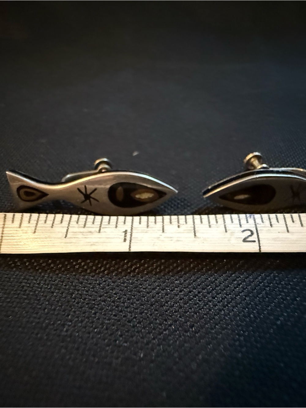 Taxco HAB Sterling Fish Motif Screwback Earrings - Silver with Copper Inlay - Picture 14 of 14